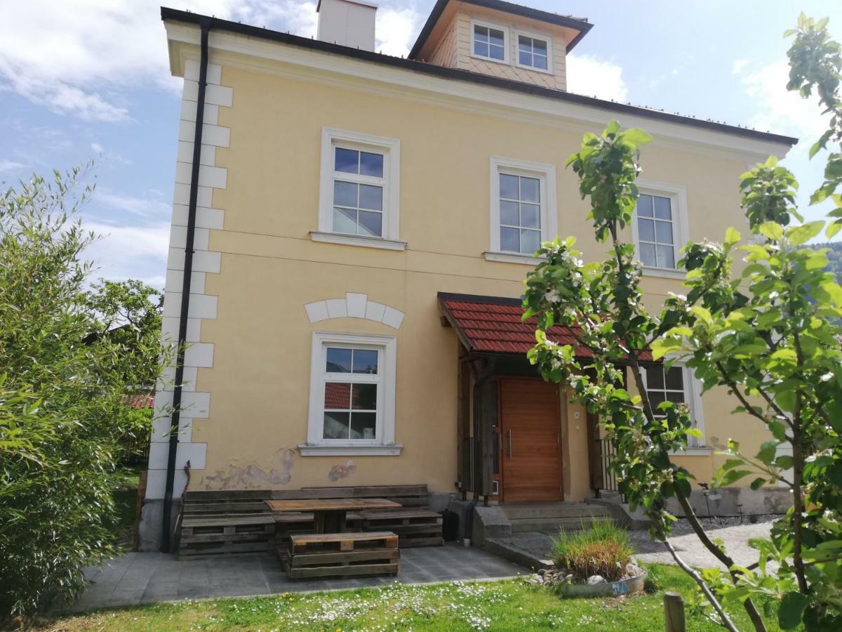 Apartment Heiligenkreuz Micheldorf in Oberösterreich エクステリア 写真